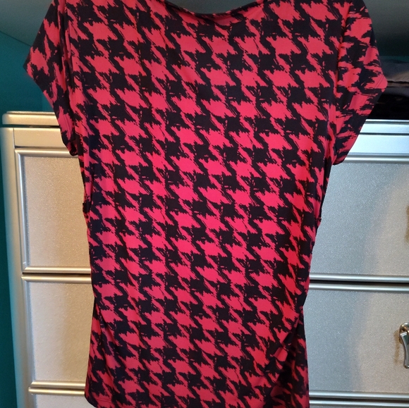 Top - Picture 2 of 2